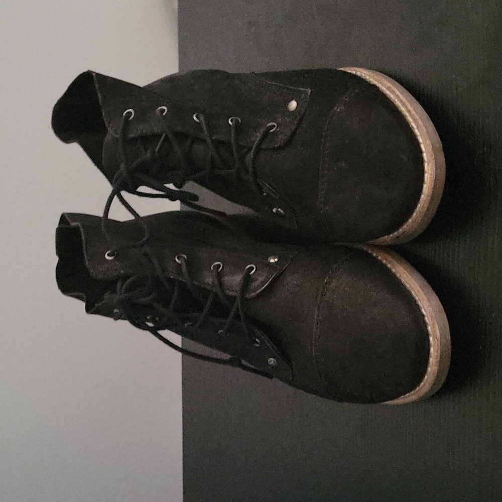 Lace up Black booties only wore 2x practically Brand New...see 4 urself